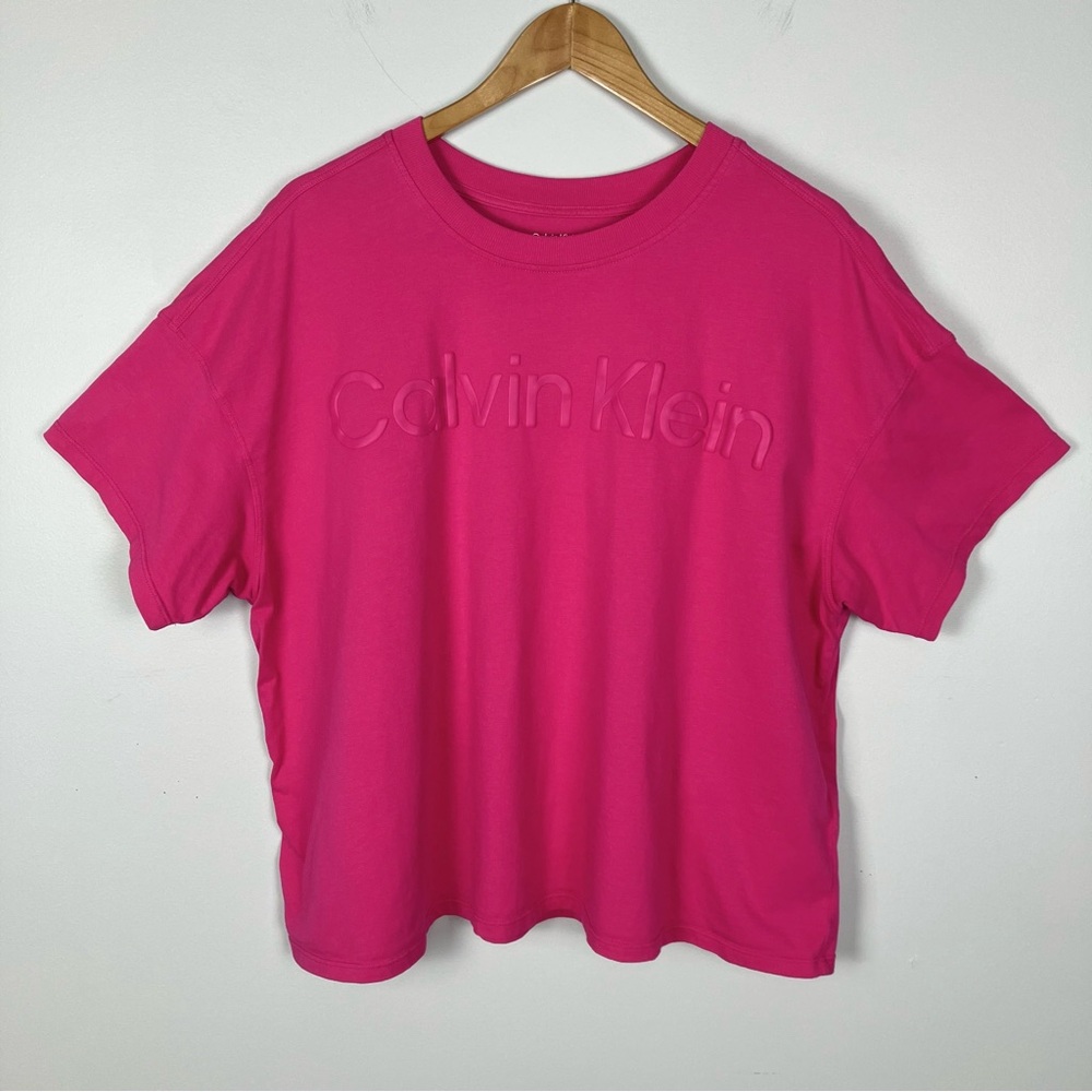 Calvin Klein Performance 1X Bright Pink Embossed Logo Tee Boxy Short Sleeve Top
